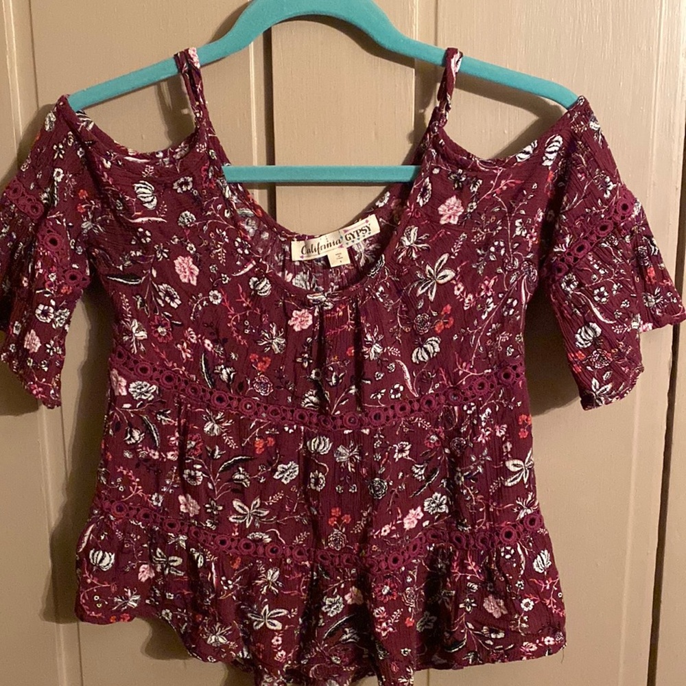Peekaboo Shoulder Maroon Gauze Blouse size Small